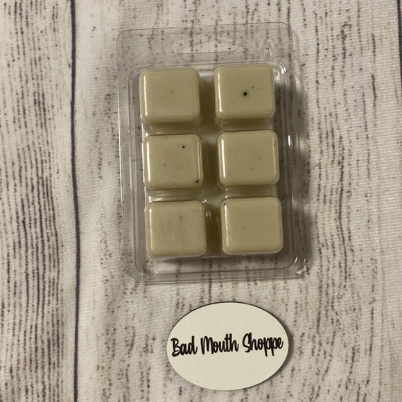 Handmade Upcycled Candle Wax Warmer Melts - Vampire Blood - Picture 2 of 7